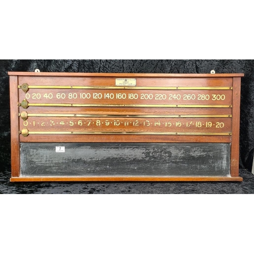 7 - Vintage wooden scoreboard for billiards or snooker with brass sliders for tracking points. Made by T... 