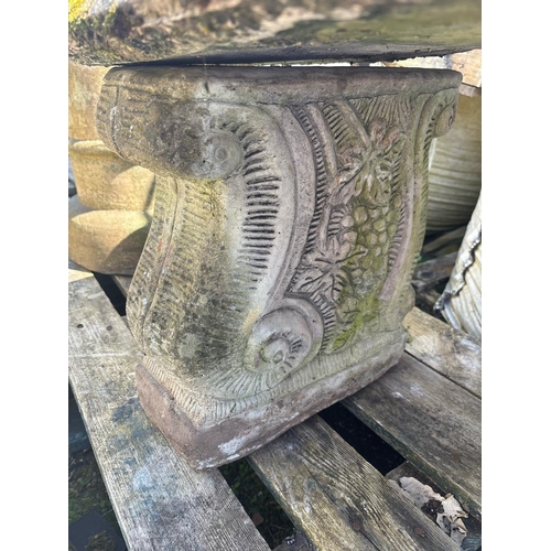 1078 - Reconstituted stone curved garden bench - approx W128cm.