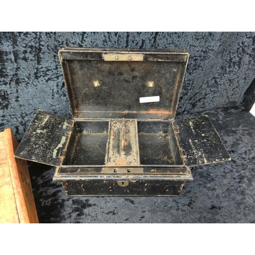 109 - Three very different types of collectible boxes - vintage writing slope (approx W33 x D25cm), antiqu... 