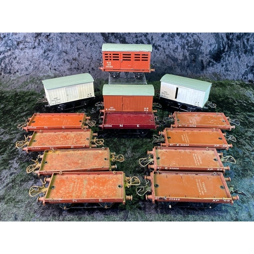 148 - Hornby 0 gauge Meccano NE and E goods wagons - 13 in total.