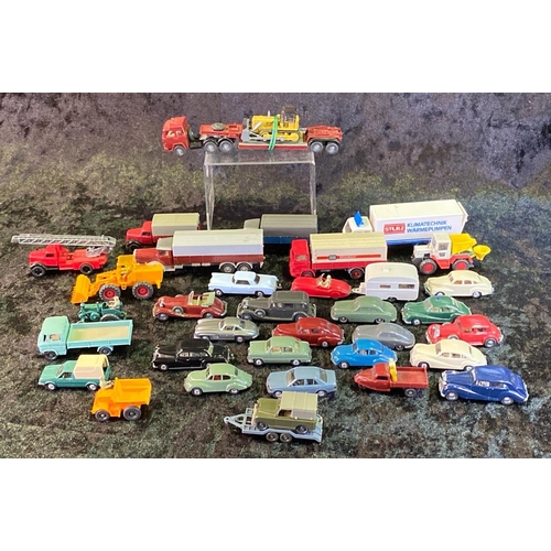 163 - Wiking scale models - 13 commercial vehicles, 20 cars and one caravan.