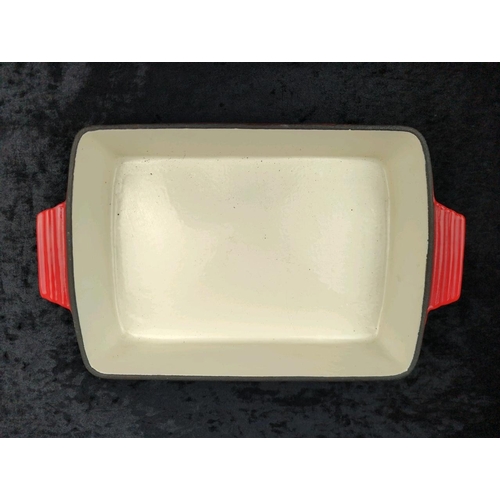61 - Large red cast iron baking dish and VonShef red cast iron lidded casserole dish.