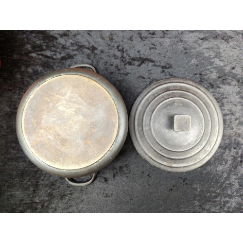 63 - Collection of vintage 1970s Le Creuset dishes, pans, saucepans including Volcanic and Black. All wit... 