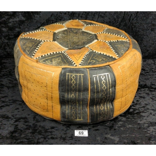 69 - Vintage Moroccan leather pouffe/footstool with gold colour pattern - approx Dia42cm.