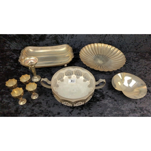 85 - Nice mix of silver plate bowls, apÃ©ritif goblets and a bud vase.
