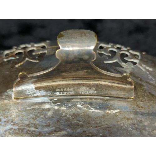 85 - Nice mix of silver plate bowls, apÃ©ritif goblets and a bud vase.
