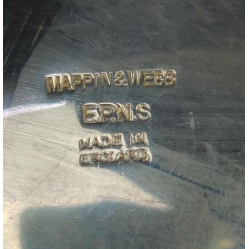 95 - Several fine-looking pieces of silver plate tableware, including an egg cups and spoons set, and a M... 