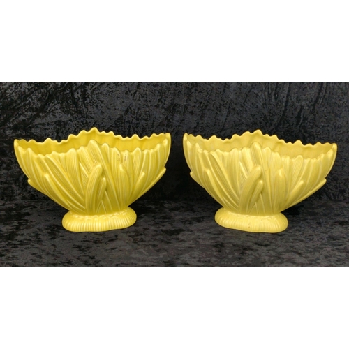 20 - Pair of pretty yellow 1940s SylvaC ‘Hyacinth’ mantel planters. Each approx H17 x W26cm.