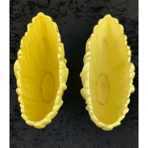 20 - Pair of pretty yellow 1940s SylvaC ‘Hyacinth’ mantel planters. Each approx H17 x W26cm.