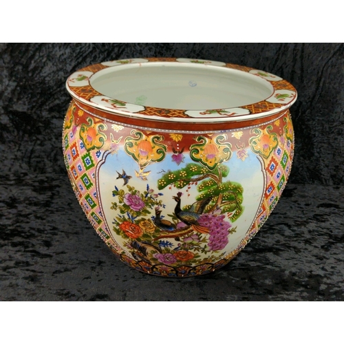 32 - Fantastic large Chinese-style jardiniere planter with hand-painted floral and bird designs and paint... 