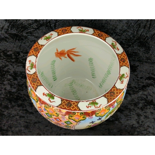 32 - Fantastic large Chinese-style jardiniere planter with hand-painted floral and bird designs and paint... 