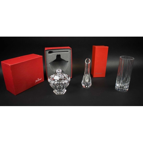 415 - BACCARAT CRYSTAL GLASS, three pieces, including an annick bud vase, a large harmonie flower vase and... 