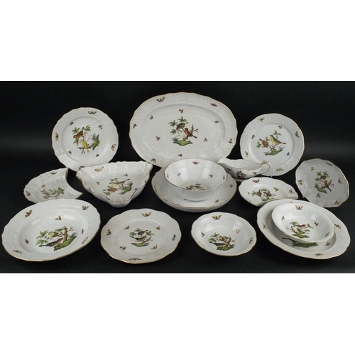 424 - HEREND 'ROTHSCHILD BIRD' PART SERVICE, comprising 14 pieces, including plates, bowls, tureen serving... 