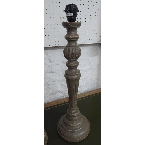 21 - TABLE LAMPS, a pair, turned columns, aged finish, 57.5cm H. (2)