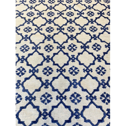 320 - CONTEMPORARY SILK AND WOOL CARPET, 300cm x 200cm.