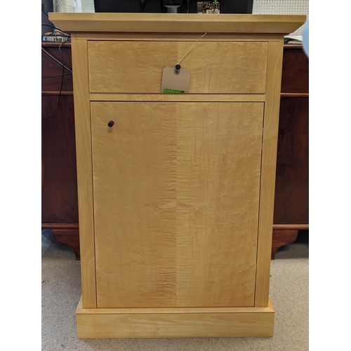 401 - HUMIDOR, bespoke made, in tiger maple veneer, having a resting lid with cigar box decoration above, ... 