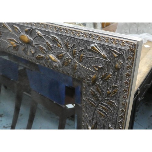 213 - WALL MIRROR, 117cm x 90cm, gilt framed, bevelled plate.