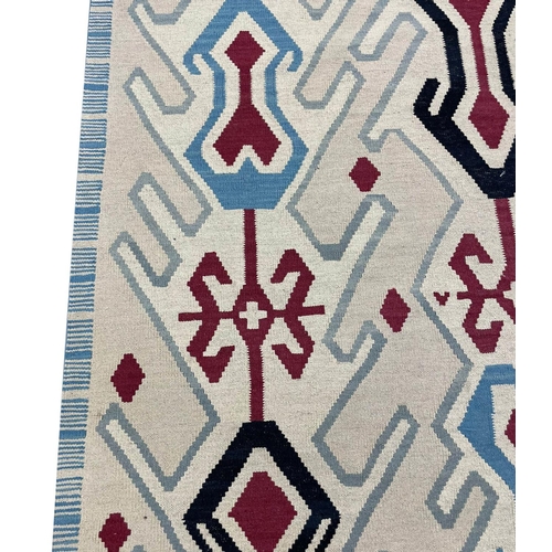 272 - CONTEMPORARY ANATOLIAN KILIM, 305cm x 212cm