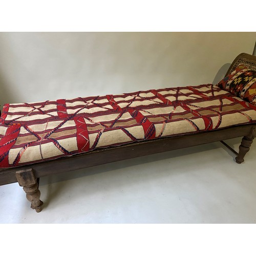 455 - ANGLO INDIAN DAYBED/CHAISE, late 19th/early 20th century, North Indian teak and cane panelled, with ... 