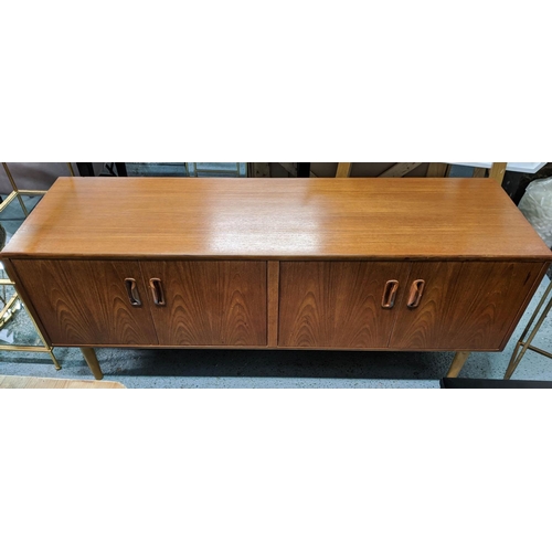 139 - SIDEBOARD, 162cm x 46cm x 69cm vintage 1960s.