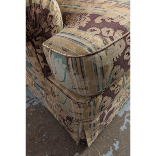 424 - KINGCOME SOFA, 97cm x 200cm x 83cm H, patterned upholstery.
