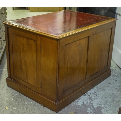 261 - KNEEHOLE DESK, 78cm H x 111cm W x 80cn D, George III mahogany, circa 1770, with red leather top abov... 