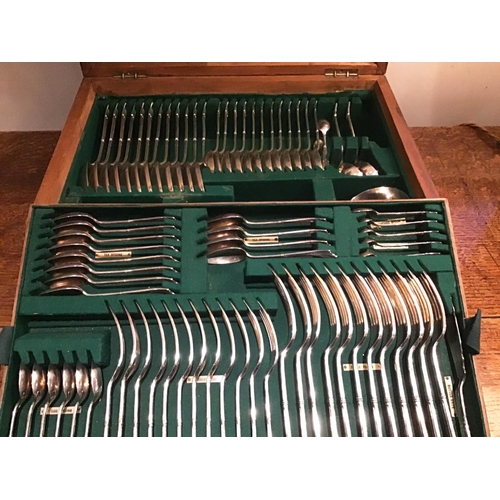 191 - CUTLERY BY MAPPIN & WEBB, a canteen, Princes silver plate, 12 place (an early canteen without knives... 