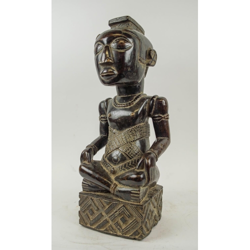 113 - LUBA STATUE, D.R. Congo, depicting an ancestor, carved wood 50cm H