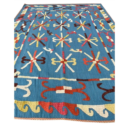 17 - FINE SUZANI FLATWEAVE RUG, 218cm x 158cm.