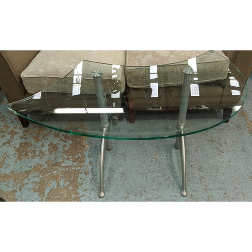 419 - ROLF BENZ 8080 SIDE TABLE, 100cm x 60cm 56cm.