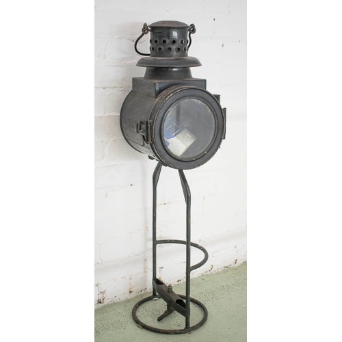 346 - THEATRICAL EQUIPMENT, five pieces, comprising theatre lights and associated equipment. (5)