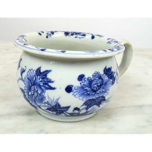 6 - NANKING CARGO, circa 1751, three pieces of blue and white porcelain including a spuugpot (vomit pot)... 