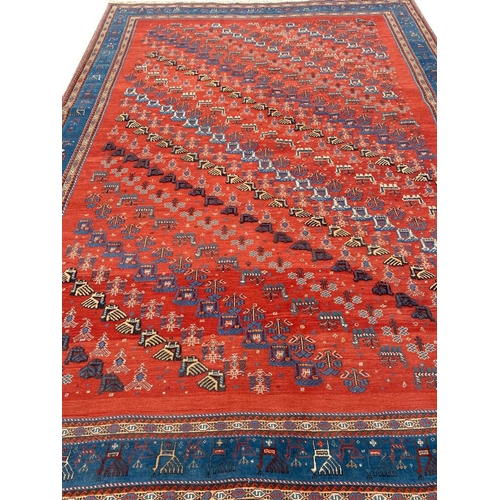 87 - FINE PERSIAN GABBEH CARPET, 301cm x 217cm.