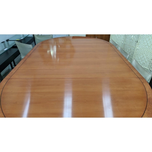 416 - BEVAN FUNNELL EXTENDABLE DINING TABLE, 78cm x 160cm x 280cm, at largest, including one leaf.