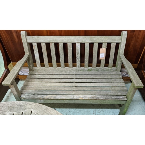 463 - BARLOW TYRIE GARDEN BENCH AND ARMCHAIR, 120cm at largest, with matched dining table, 109cm diam. x 7... 