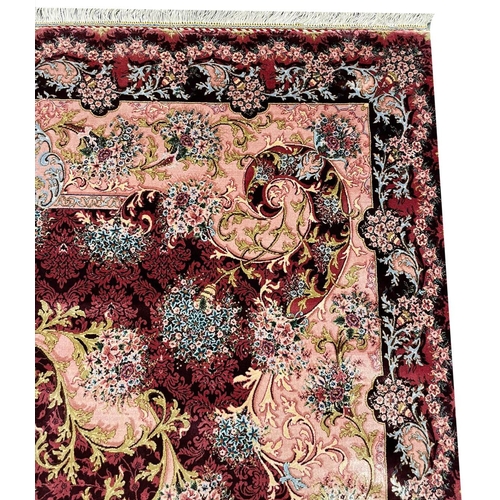 88 - FINE QUM DESIGN RUG, 183cm x 112cm.