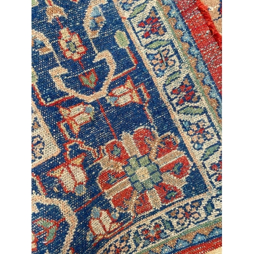 94 - ANTIQUE PERSIAN MAHAL CARPET, 300cm x 225cm.