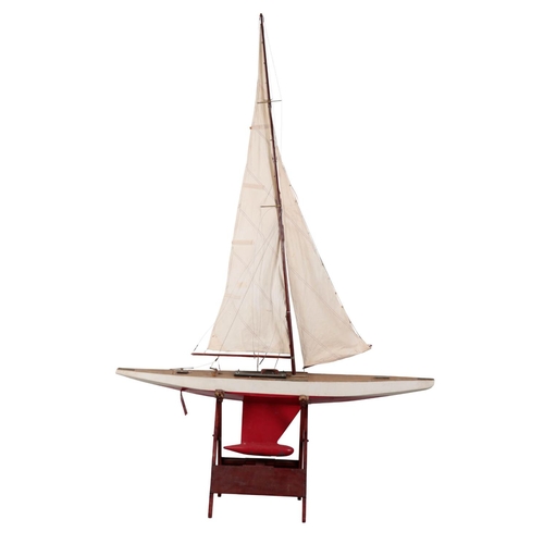 155 - POND YACHT MODEL, early 20th century Edwardian of substantial size, varnished wood with detachable c... 