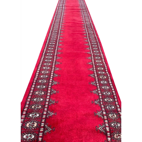 103 - TURKMAN LONG RUNNER, 600cm x 79cm.