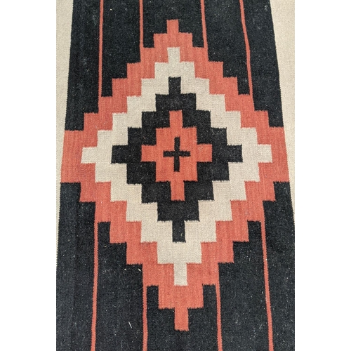 330 - FLAT WEAVE CARPET, 280cm x 184cm.