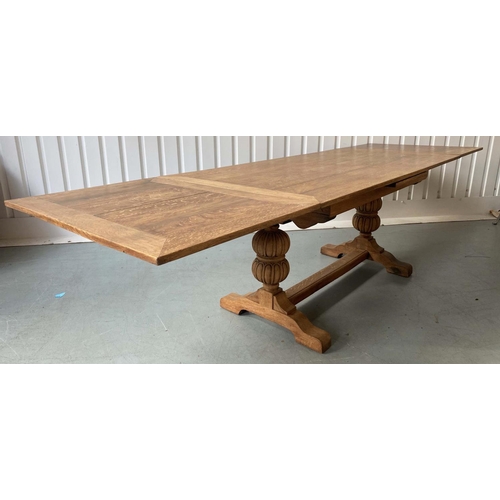 141 - DRAWLEAF EXTENDING DINING TABLE, George V 20th century oak rectangular with additional two leaves ex... 