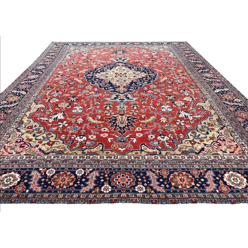 89 - ANTIQUE PERSIAN HERIZ CARPET, 375cm x 290cm.