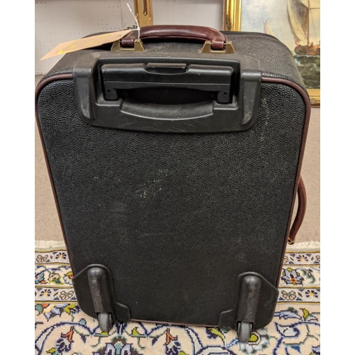 4 - MULBERRY VINTAGE TRAVEL SET, three wheeled suitcases, scotchgrain with contrasting leather handles a... 