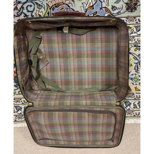 4 - MULBERRY VINTAGE TRAVEL SET, three wheeled suitcases, scotchgrain with contrasting leather handles a... 