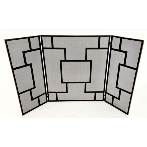 434 - FIRE GUARD, French art deco style, 85cm x 32cm x 71cm middle panel.