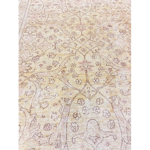 130 - FINE SULTANABAD CARPET, 533cm x 365cm.