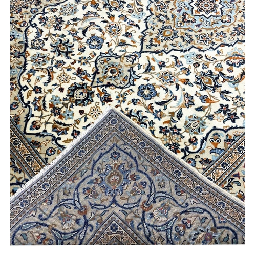 131 - PERSIAN ISPHAHAN CARPET, 294cm x 195cm.