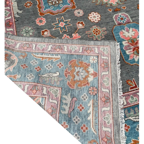 140 - CONTEMPORARY BAKSHAISH DESIGN CARPET, 343cm x 247cm.