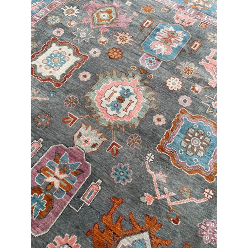 140 - CONTEMPORARY BAKSHAISH DESIGN CARPET, 343cm x 247cm.