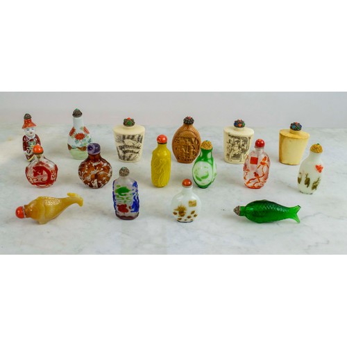 39 - COLLECTION OF SNUFF BOTTLES, sixteen various, mainly 19th century, including overlay glass, enamel, ... 